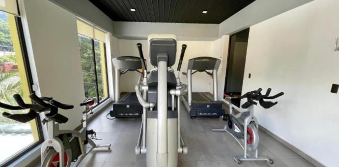 Beverly Hills: Hotel And Business Nuevo Cuscatlan Dış mekan fotoğraf