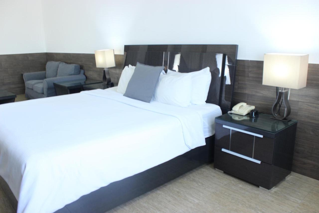 Beverly Hills: Hotel And Business Nuevo Cuscatlan Dış mekan fotoğraf